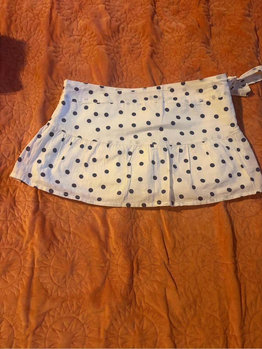 Y2K Hollister Polka Dot Ruffled Mini Skirt - White with Black Dots